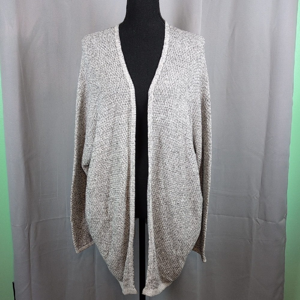 ee:some‎ Women's Cardigan in Heathered Gray